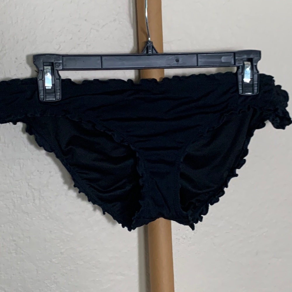 Victoria’s Secret bikini bottoms